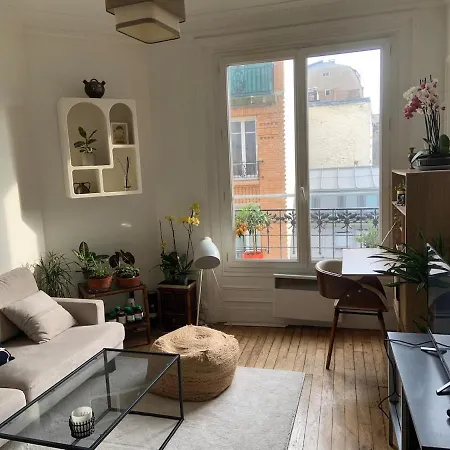Cozy And Quiet 15 * Paris