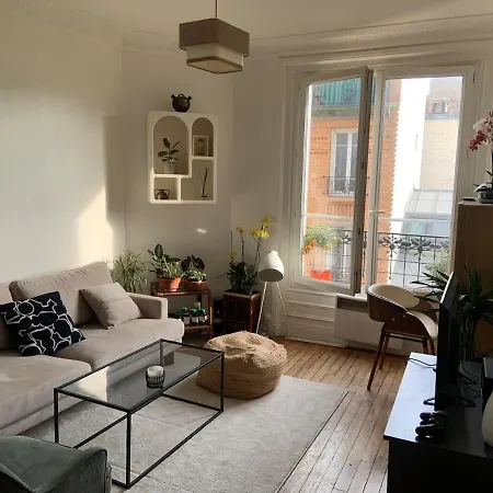 Cozy And Quiet 15 Daire