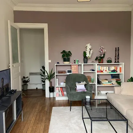 Διαμέρισμα Cozy And Quiet 15
